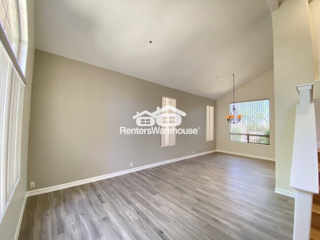Foto del edificio - 9121 E Nittany Dr