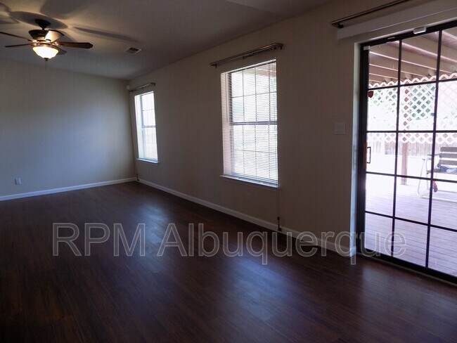 Foto del edificio - 442 Bledsoe Rd NW