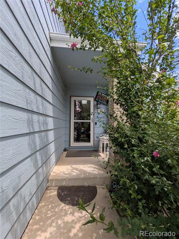 Building Photo - 2372 Bristol St