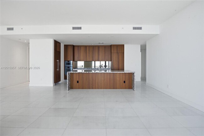 Foto del edificio - 175 SE 25th Rd
