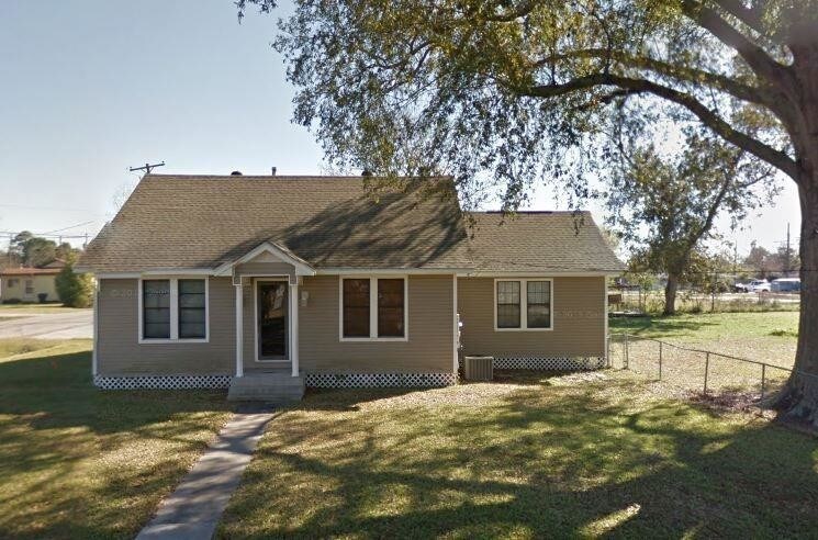 Primary Photo - 203 Atlanta Ave