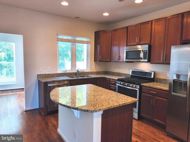 Building Photo - 22520 Highcroft Terrace