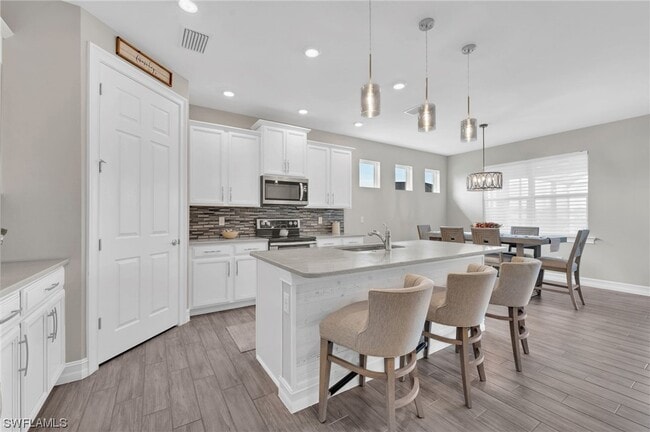 Building Photo - 16553 Seagate Pl