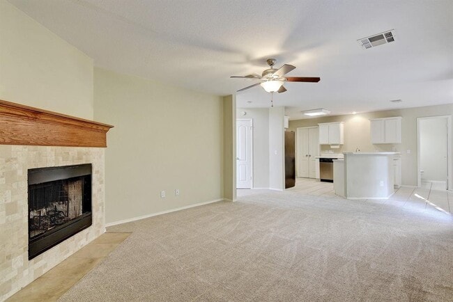 Building Photo - 7168 Ridge Oak Rd