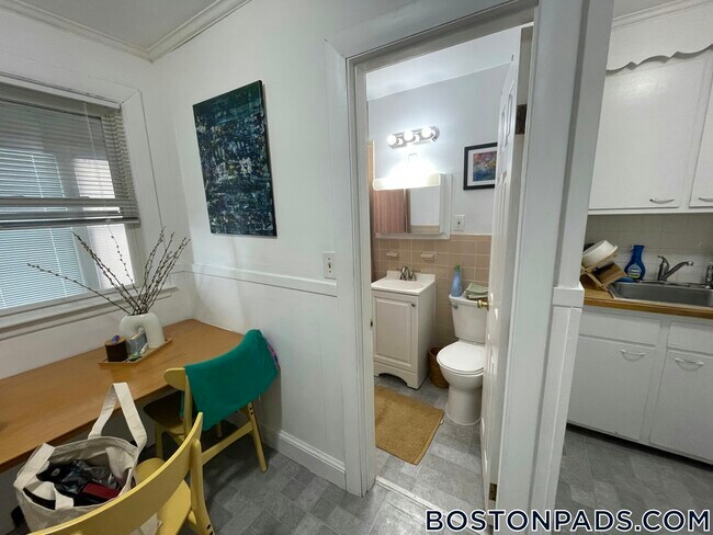 Foto del edificio - 87 Winthrop Shore Dr