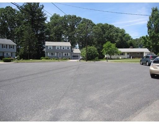 Building Photo - 42 Westgate Rd