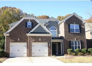 Building Photo - 3606 Rosecliff Trace NE