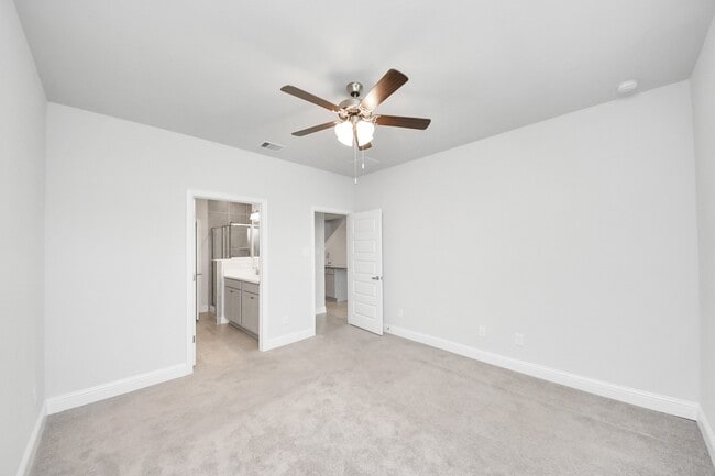 Building Photo - 448 Long Beach Bay Dr