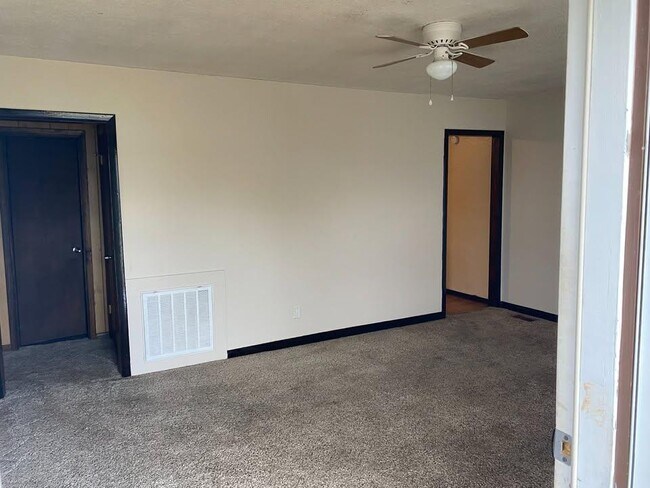 Foto del edificio - 4016 Mallard Dr