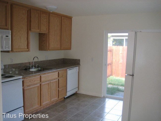 Building Photo - 125 S Yolo St