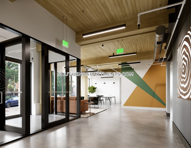 Building Photo - 11 E Lenox St