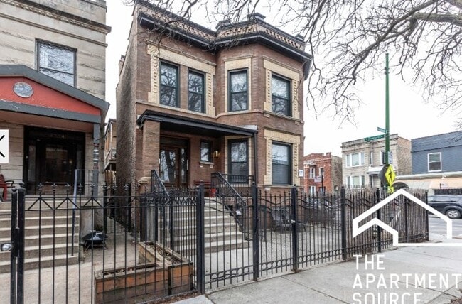 Photo - 2758 N Richmond St Apartment