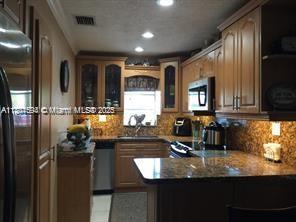 Foto principal - 11356 SW 6th St