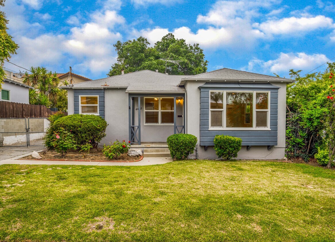 4442 Ocean View Blvd, Montrose, CA 91020 House Rental in Montrose, CA