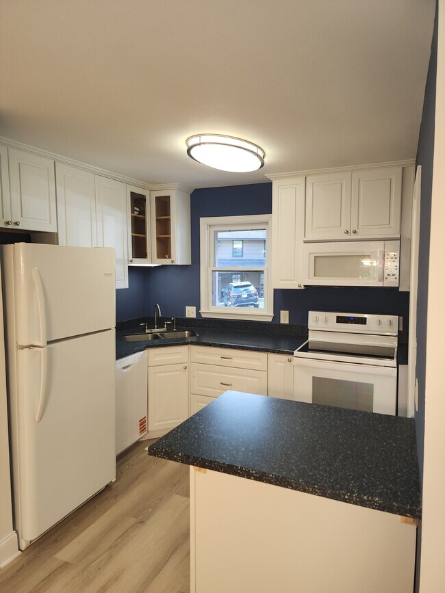 Foto del edificio - 28 Mountain View Ct