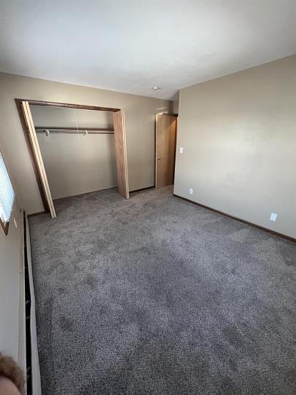 Foto del edificio - 202 11th Ave NW