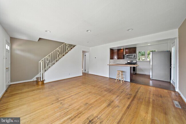 Foto del edificio - 508 Burgess St