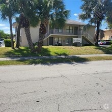 Building Photo - 7670 SW 152nd Ave