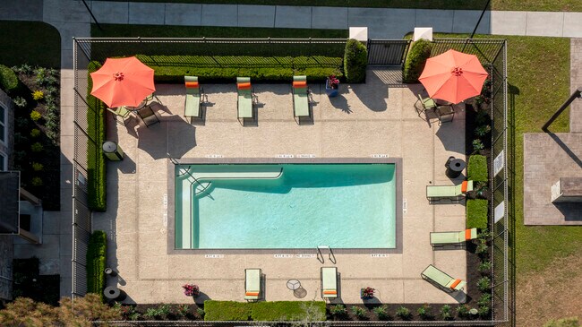 Foto del edificio - The Lexington at Champions