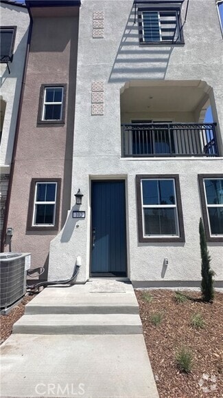 Building Photo - 102 Hudson