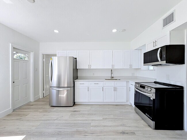 Foto del edificio - 10235 SW 177th St