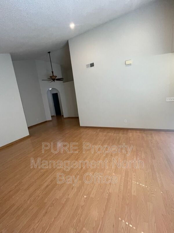 Building Photo - 9292 Cordellia Ln