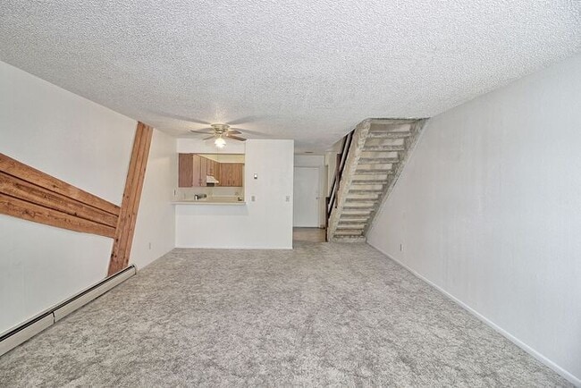 Foto del edificio - 2 Bed I Bath Apartment