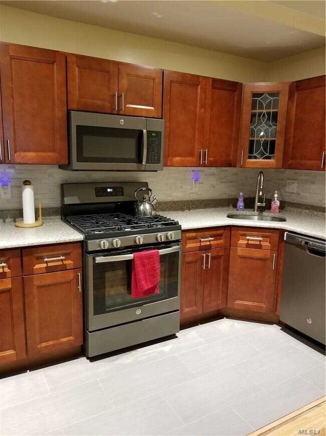 Foto del edificio - 147-49 230th Pl