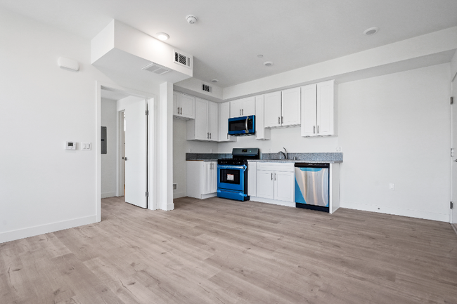 Building Photo - 8802 Van Nuys Blvd