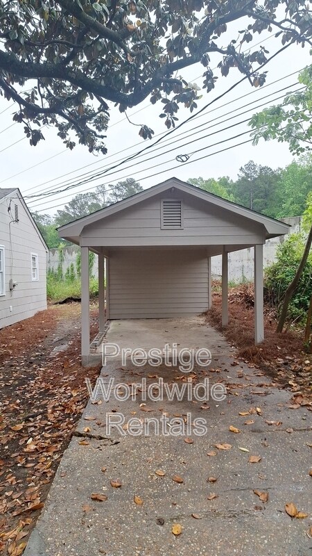 Foto del edificio - 679 Parkchester Dr