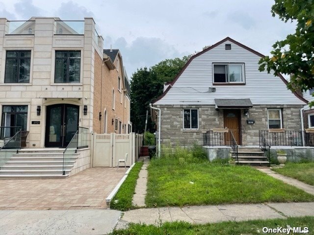 Building Photo - 69-25 185th St