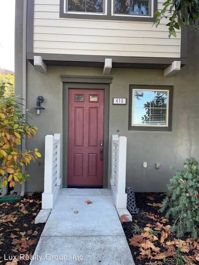 Building Photo - 2 br, 2.5 bath House - 416 E 28th Ave