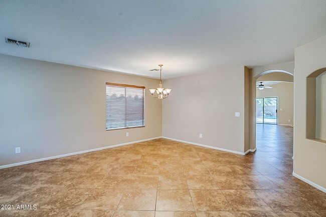 Foto del edificio - 27824 N 26th Ave