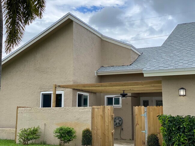 Building Photo - 7797 San Marcos Pl