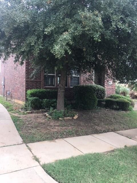Building Photo - 207 Revolution Ln