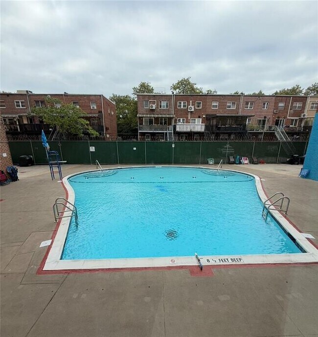 Foto del edificio - 3901 Nostrand Ave