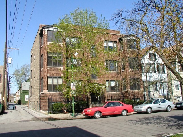 Primary Photo - 3614 N Paulina St