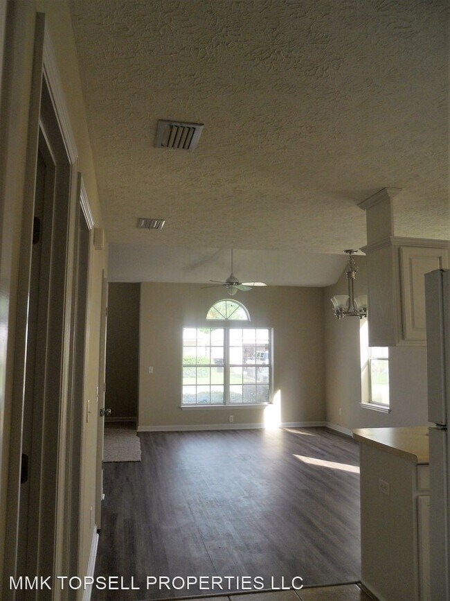 Building Photo - 3 br, 2.5 bath House - 119 White Cap Way