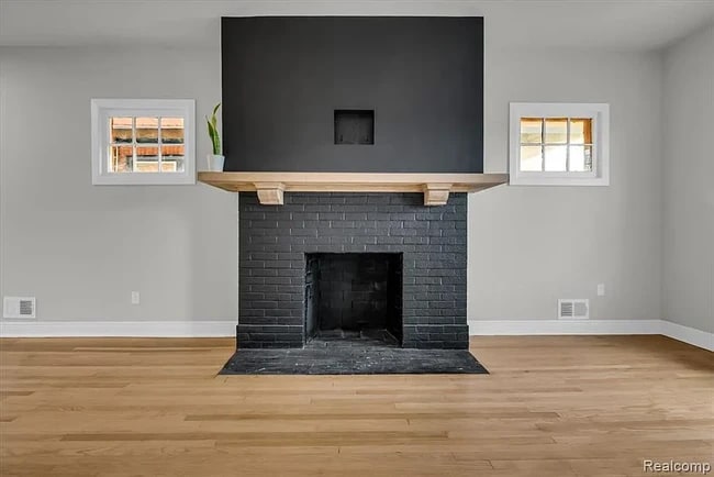 Foto del edificio - 1502 Virginia Park St