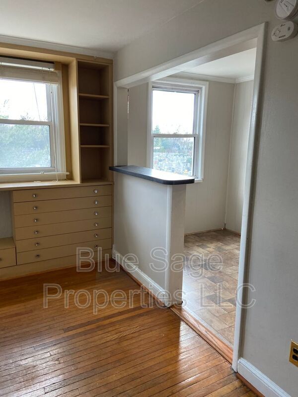 Foto del edificio - 2254 S Harwood Ave