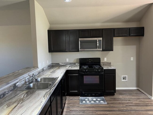 Building Photo - 11740 NW 135th Terrace