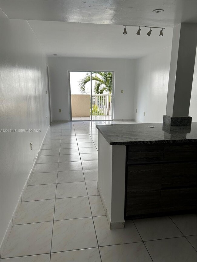 Building Photo - 6801 Harding Ave