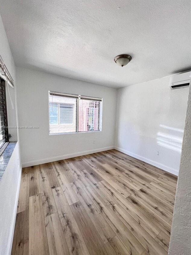 1115 Sharazad Blvd Unit 19, Opalocka, FL 33054 Room for Rent in Opa