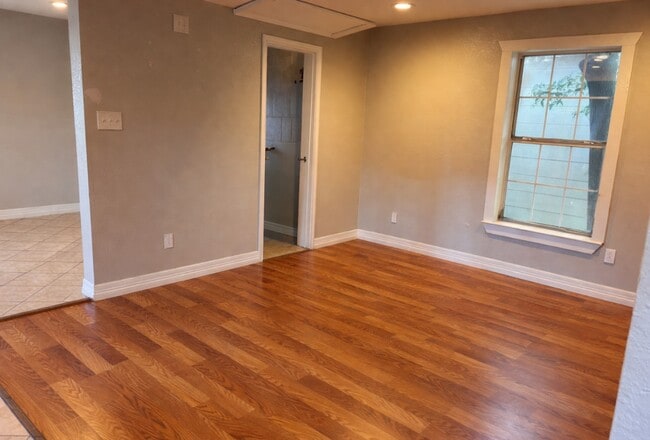 unit 3 Living room - 7044 Avenue E