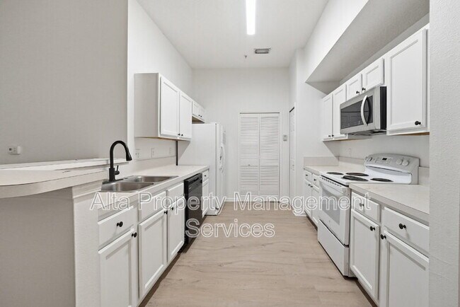 Foto del edificio - 6081 Maggies Cir