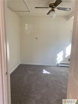 Building Photo - 280 Shoreland Cir