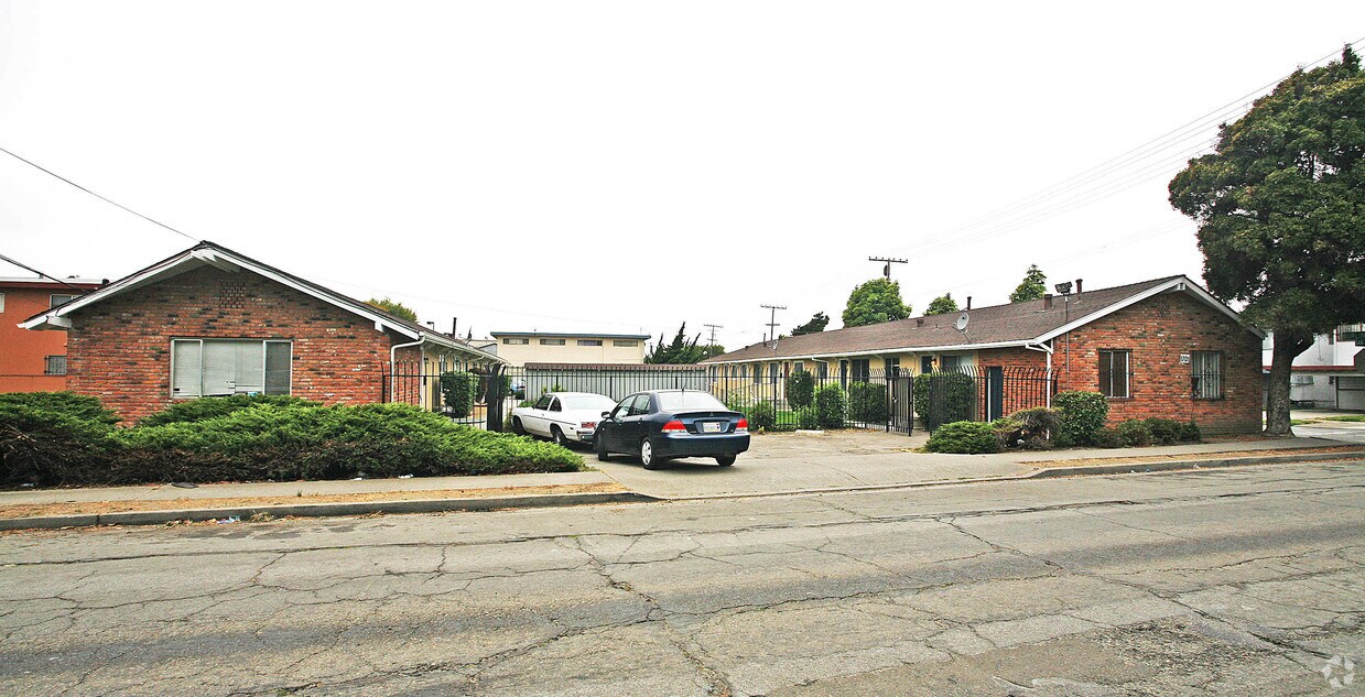 Foto del edificio - 1701 San Joaquin St