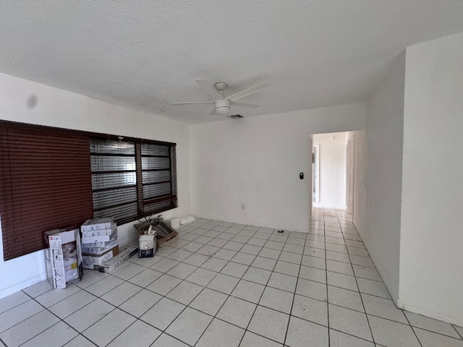 Foto del edificio - 7625 SW 21st Terrace