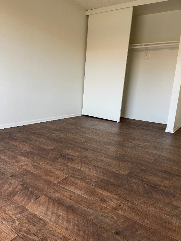 Building Photo - 2221 E Lenita Ln