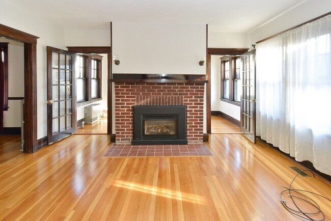 Foto del edificio - 33 Pershing Rd